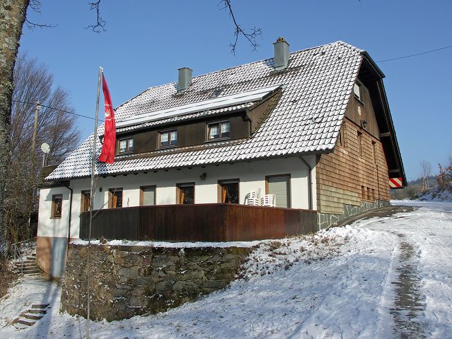 Naturfreundehaus im Winter